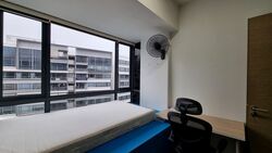 The Palette (D18), Condominium #445573401